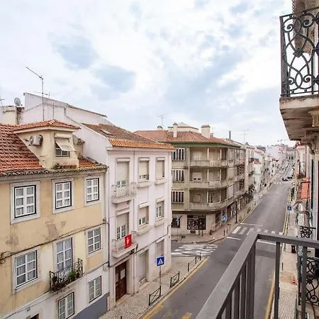 Portucale ! Lapa Vintage Lisboa