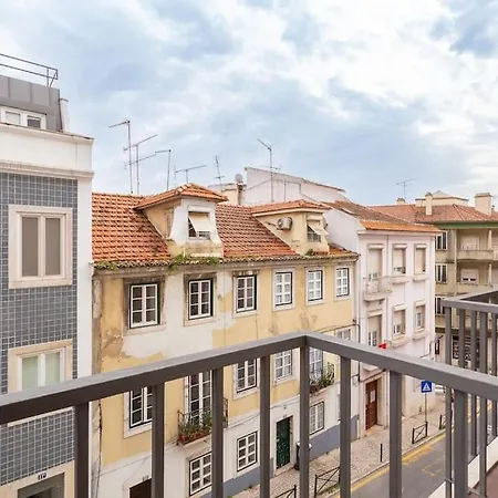 Portucale ! Lapa Vintage Апартаменты